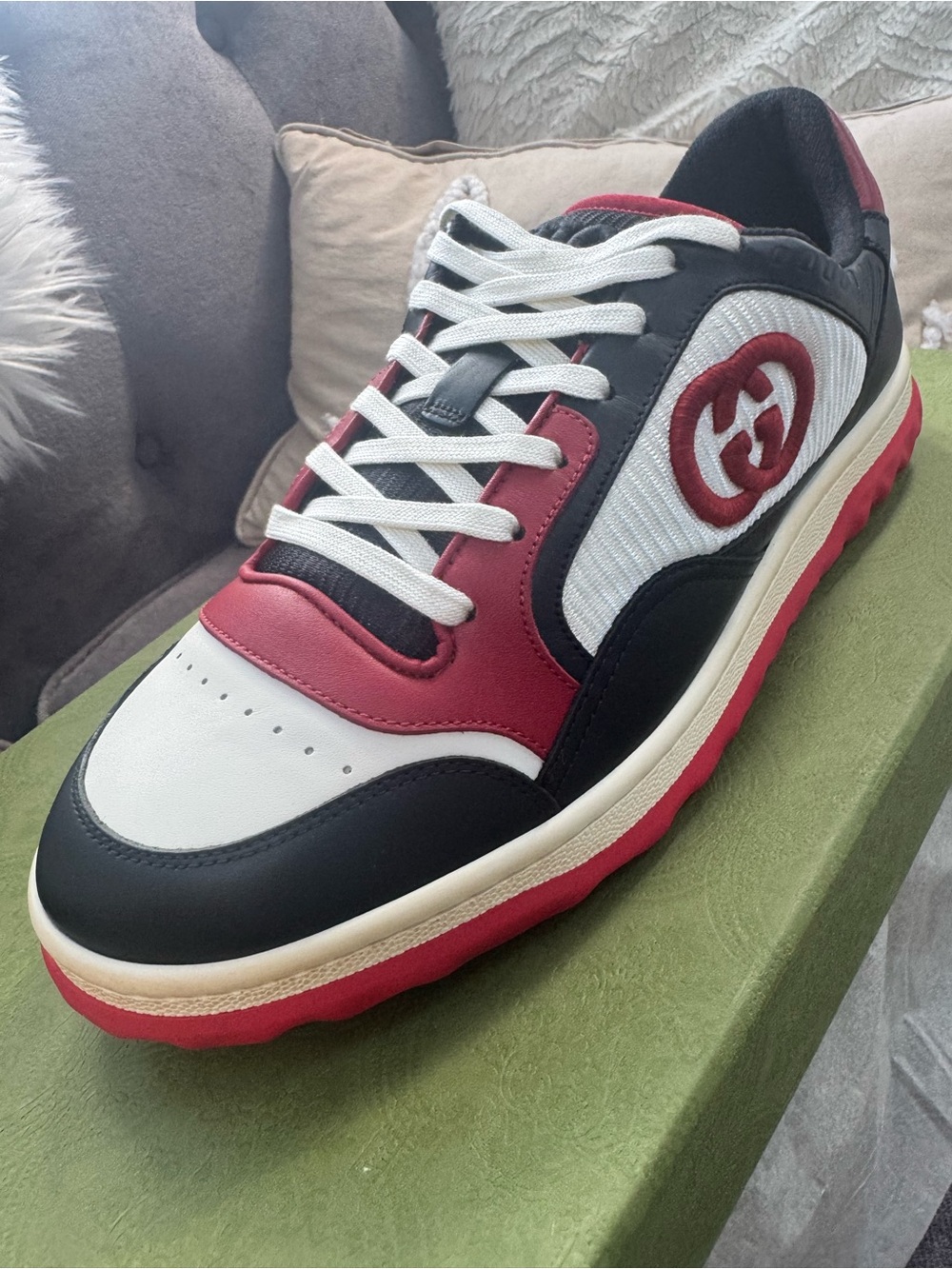 Gucci Men's Black, White & Red Low-Top Leather Sneaker